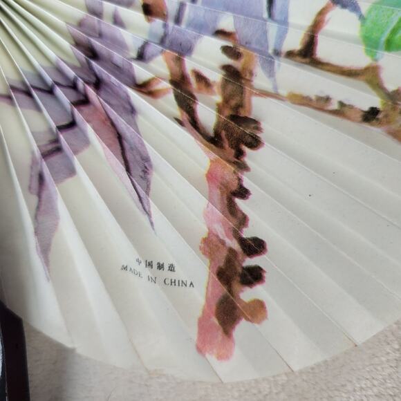 Vintage Fold Up Paper Handheld Fan Floral China - Picture 5 of 5